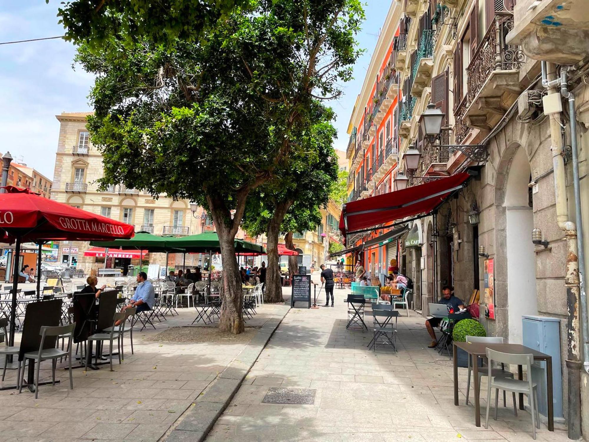 Alle Scalette Santa Teresa Cagliari Esterno foto