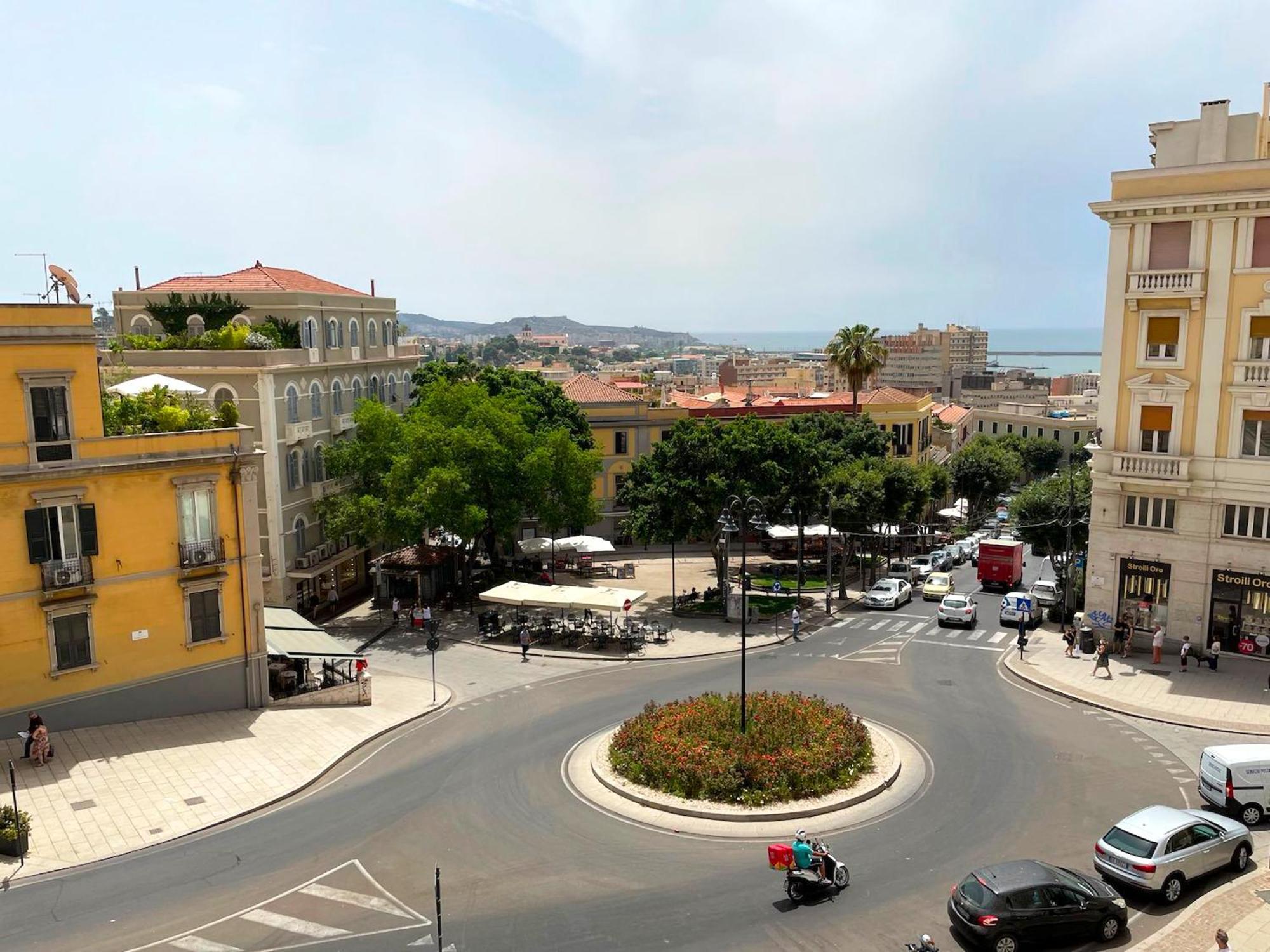 Alle Scalette Santa Teresa Cagliari Esterno foto